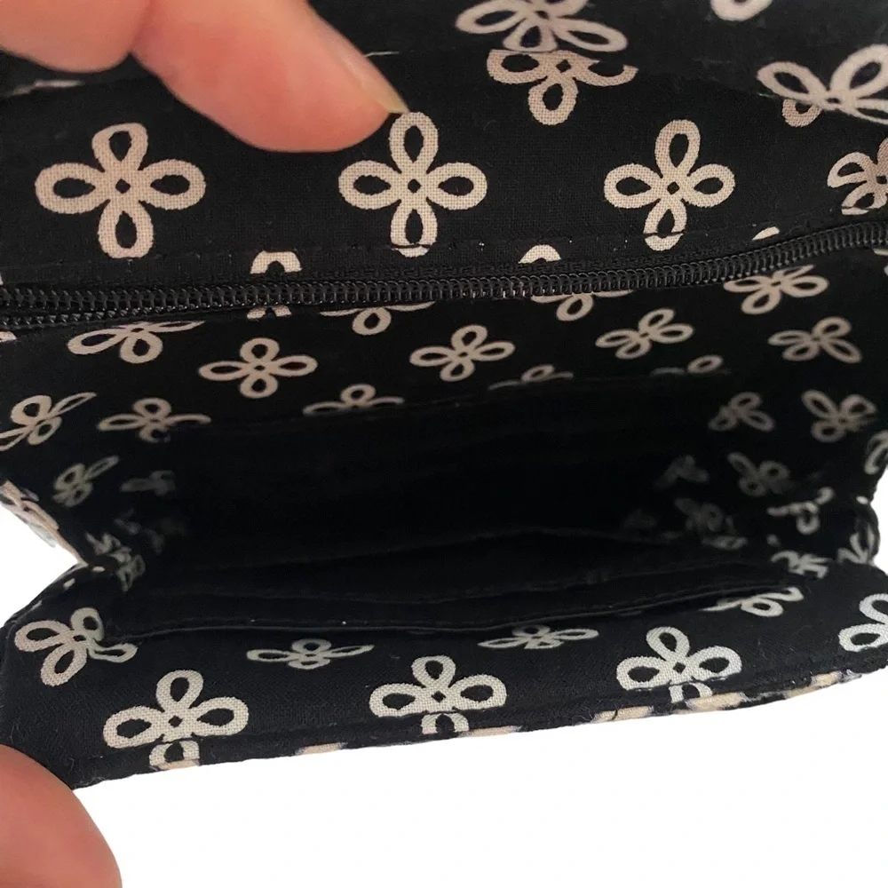 Vera Bradley Concerto Small Crossbody Bag - Picture 5 of 11
